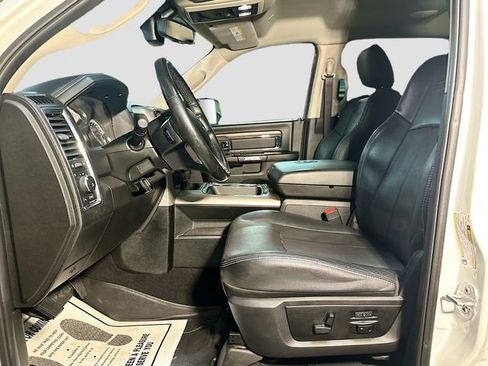 Used 2018 RAM 2500 Laramie w/ Convenience Group image 23