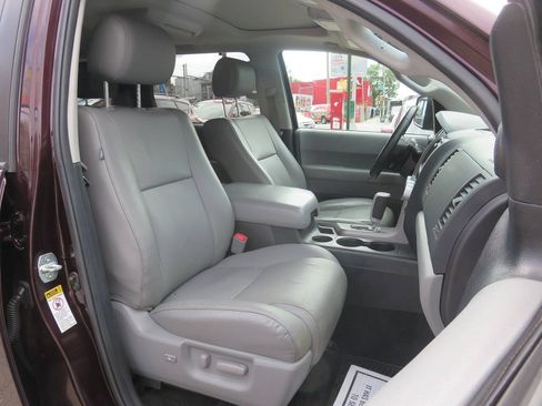 Used 2015 Toyota Sequoia Limited AWD/4WD image 11
