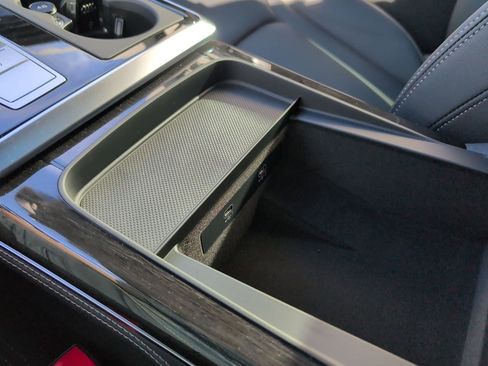 New 2026 Audi Q7 3.0T Premium Plus image 9