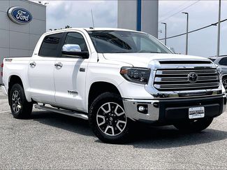 Used 2019 Toyota Tundra Limited w/ Limited Premium Package AWD/4WD video 1