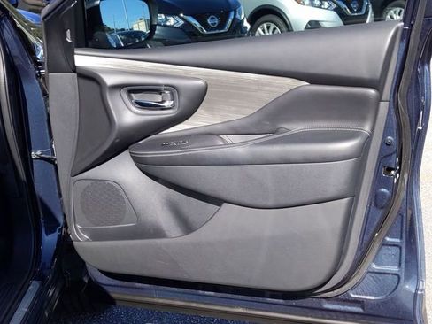 Used 2018 Nissan Murano SL w/ Moonroof Package image 36