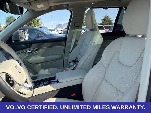 Certified 2026 Volvo XC90 B6 Ultra AWD/4WD image 17