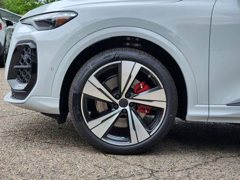New 2026 Audi SQ5 Premium Plus AWD/4WD image 8