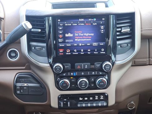 Used 2020 RAM 2500 Laramie AWD/4WD image 18