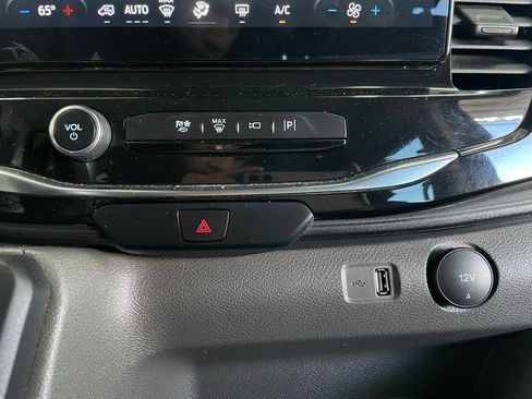 Used 2023 Ford Transit 350 XLT image 53