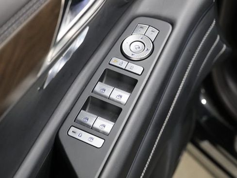 Used 2025 Genesis GV80 3.5T Advanced AWD/4WD image 20