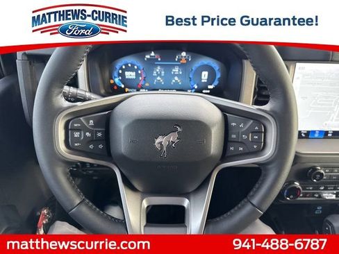 New 2025 Ford Bronco Outer Banks w/ Sasquatch Package image 17