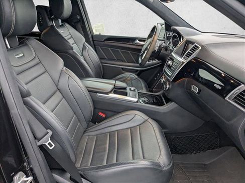 Used 2016 Mercedes-Benz GL 63 AMG 4MATIC image 17