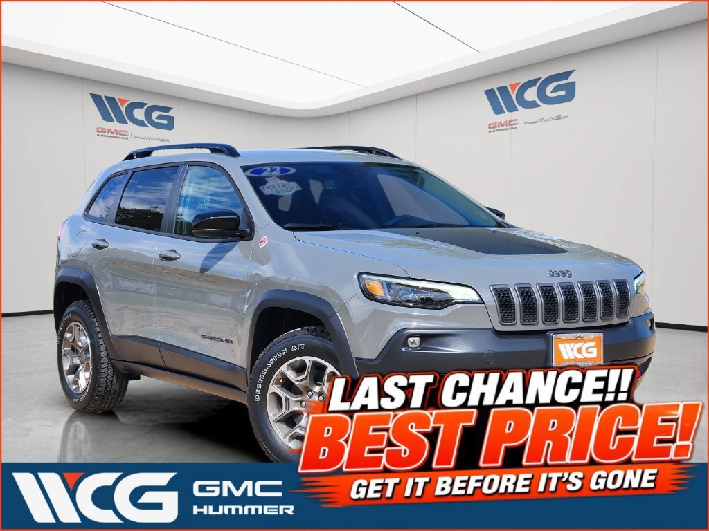 Used 2022 Jeep Cherokee Trailhawk w/ Premium Leather Package AWD/4WD image 1