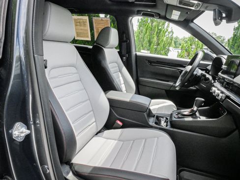 Used 2026 Honda CR-V Sport Touring image 33