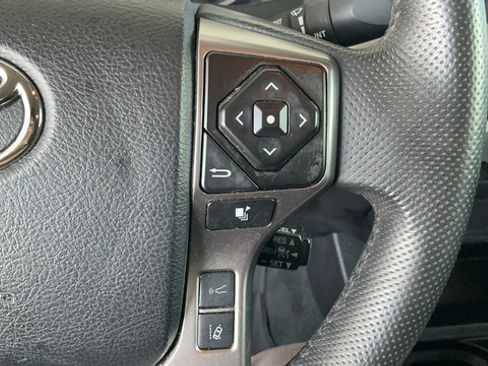Used 2023 Toyota Tacoma SR5 w/ Technology Package RWD image 10