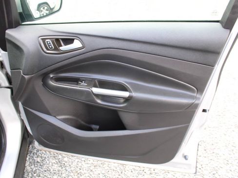 Used 2018 Ford Escape SE AWD/4WD image 19