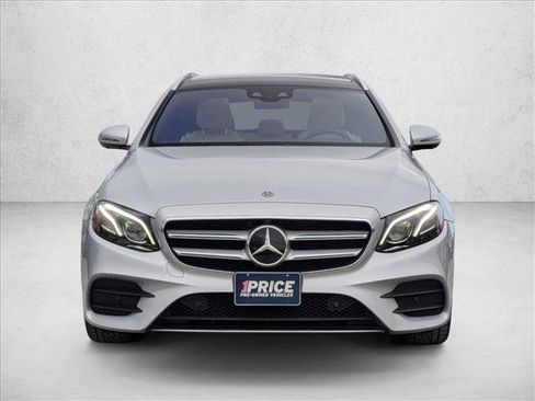 Used 2019 Mercedes-Benz E 450 4MATIC Wagon image 2