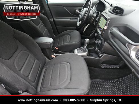 Used 2022 Jeep Renegade Latitude w/ Convenience Group AWD/4WD image 30