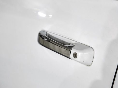 Used 2017 RAM 2500 SLT image 39