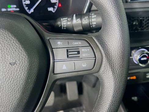 Used 2026 Honda CR-V EX image 18