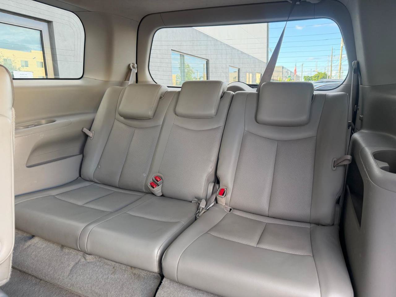 Used 2016 Nissan Quest SV w/ Leather Package FWD image 23
