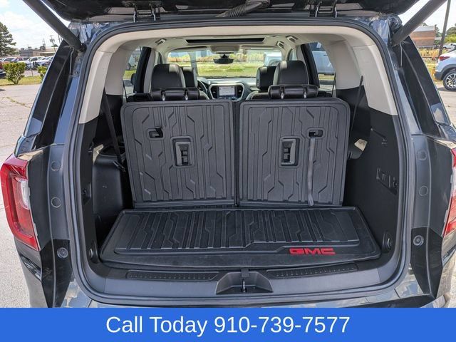 Used 2023 GMC Acadia Denali w/ Denali Ultimate Package FWD image 36
