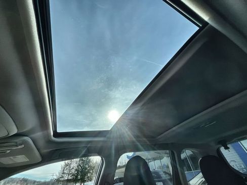 Used 2023 Subaru Forester Sport image 18