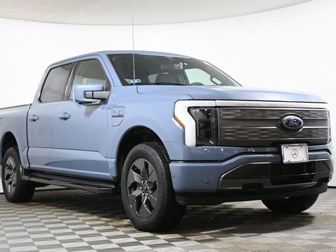 Used 2023 Ford F150 Lightning Lariat w/ Tow Technology Package image 10
