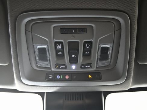 Used 2024 GMC Sierra 1500 Denali image 34