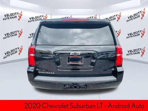 Used 2020 Chevrolet Suburban LT image 4