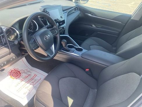 Used 2023 Toyota Camry LE image 16