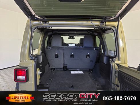 New 2026 Jeep Wrangler Unlimited Sport image 32