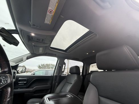 Used 2015 GMC Sierra 2500 SLT w/ All-Terrain HD Package image 28