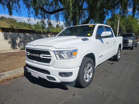 Used 2019 RAM 1500 Big Horn RWD image 1