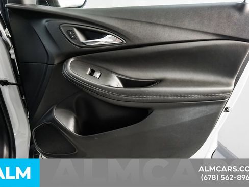 Used 2025 Buick Encore GX Preferred FWD image 41