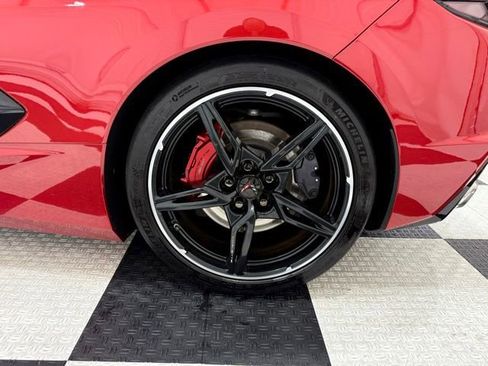 Used 2022 Chevrolet Corvette Stingray Premium Cpe w/ Z51 Performance Package image 8