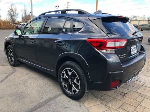 Used 2018 Subaru Crosstrek 2.0i Premium w/ Eyesight System image 4