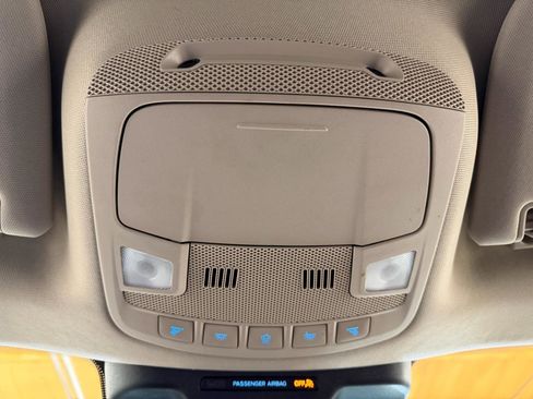 Used 2023 Ford Expedition Max XLT image 20