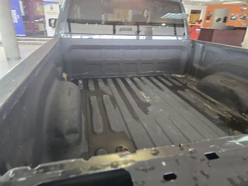 Used 2018 RAM 2500 Tradesman w/ Chrome Appearance Group AWD/4WD image 30