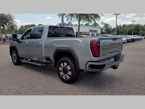 Certified 2024 GMC Sierra 2500 Denali w/ Denali Reserve Package image 23