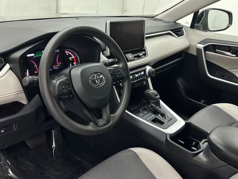 Certified 2024 Toyota RAV4 XLE image 26