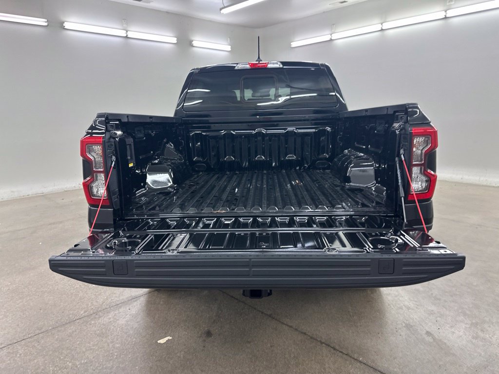 New 2026 Ford Ranger Lariat w/ Black Appearance Package AWD/4WD image 19