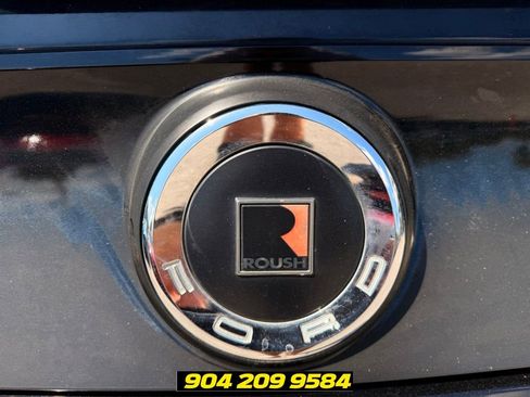 Used 2013 Ford Mustang GT Premium RWD image 29