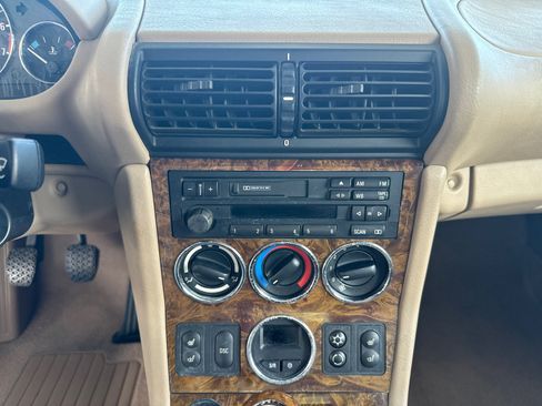 Used 2000 BMW Z3 2.8 RWD image 7
