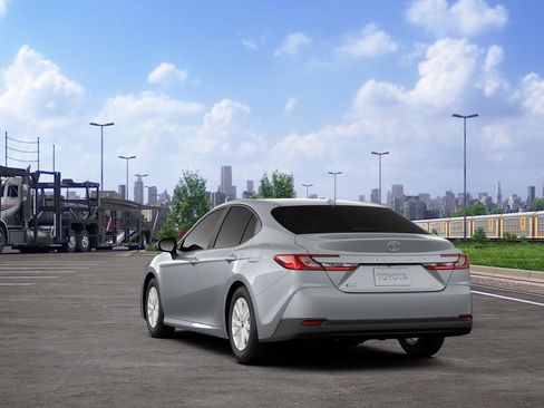New 2026 Toyota Camry LE AWD/4WD image 9