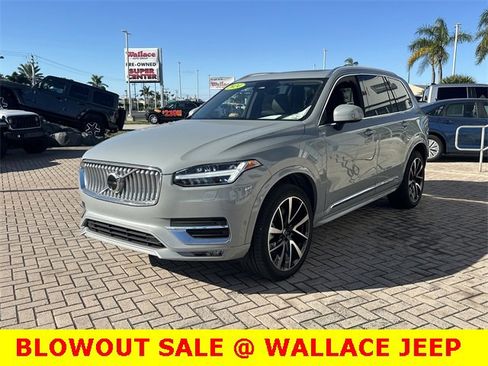 Used 2024 Volvo XC90 B6 Plus image 2