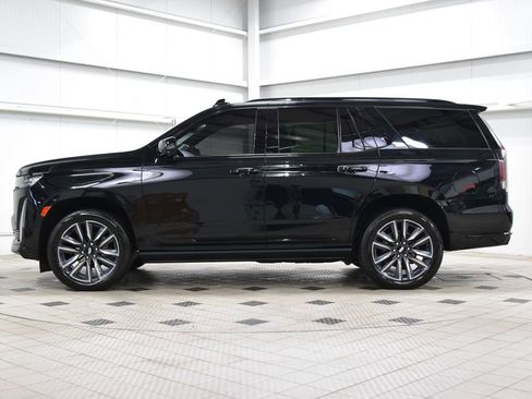 Used 2024 Cadillac Escalade Sport Platinum w/ LPO, Floor Liner Package AWD/4WD image 4