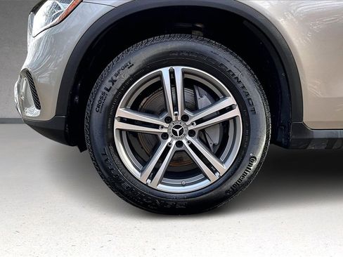 Used 2020 Mercedes-Benz GLC 300 4MATIC image 33