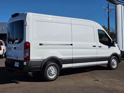 New 2025 Ford Transit 250 148 Medium Roof Extended AWD image 27