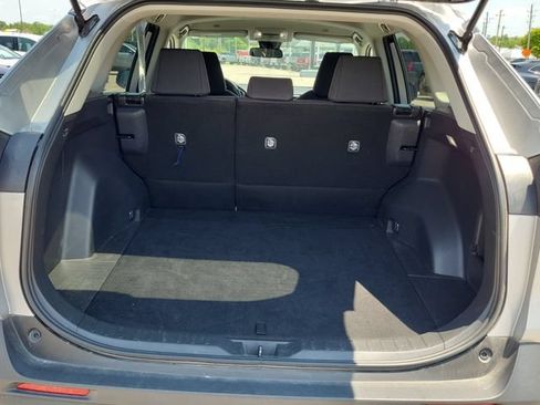 Used 2025 Toyota RAV4 LE FWD image 8