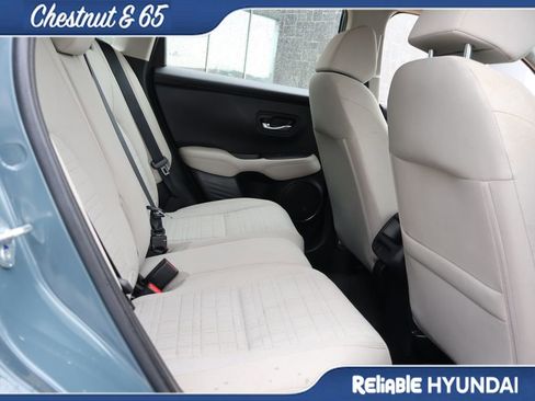 Used 2025 Honda HR-V LX image 13