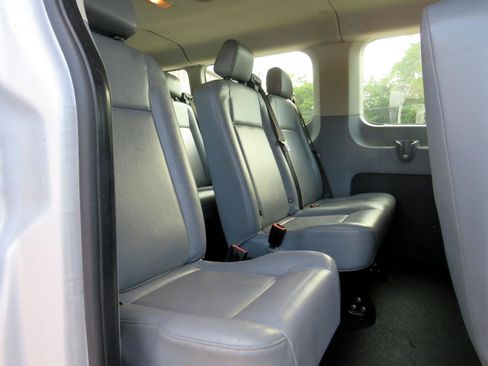 Used 2015 Ford Transit 350 XL image 26