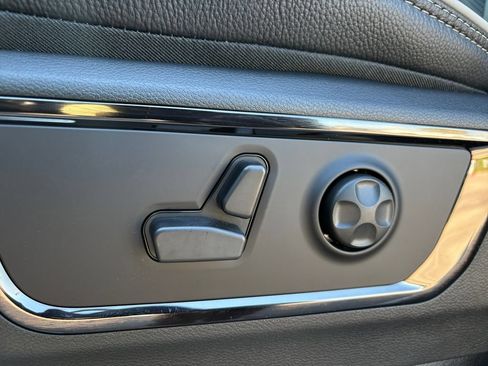 New 2026 RAM 1500 Limited AWD/4WD image 17