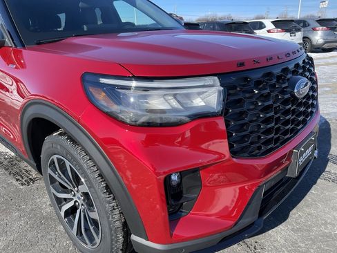 New 2026 Ford Explorer ST-Line image 32